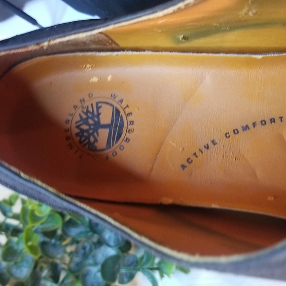 Black Leather Timberland Shoes - Picture 8 of 9